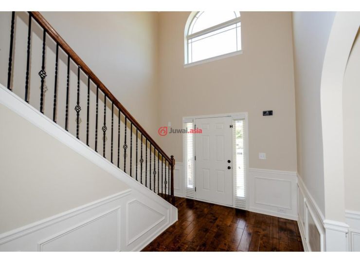 美国佐治亚州Cumming5卧3卫的房产USD 330